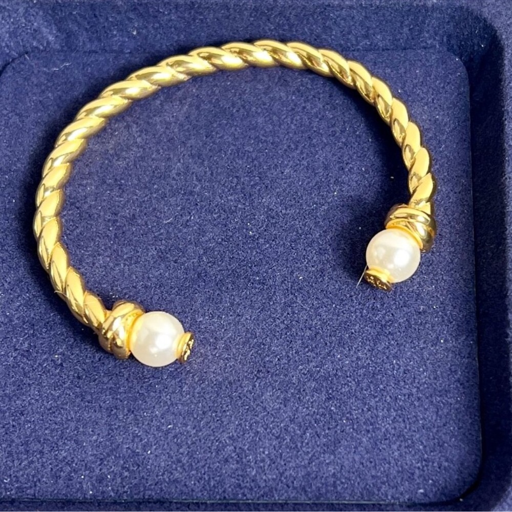 Tory Burch gold plated pearl open cuff rope metal bracelet $129 NWT - Picture 3 of 4